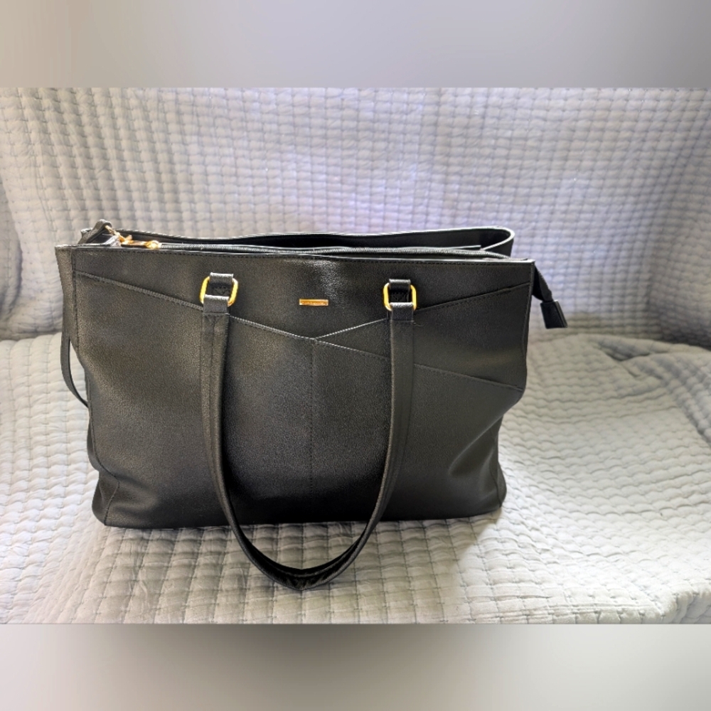 Lovevook Laptop Bag.